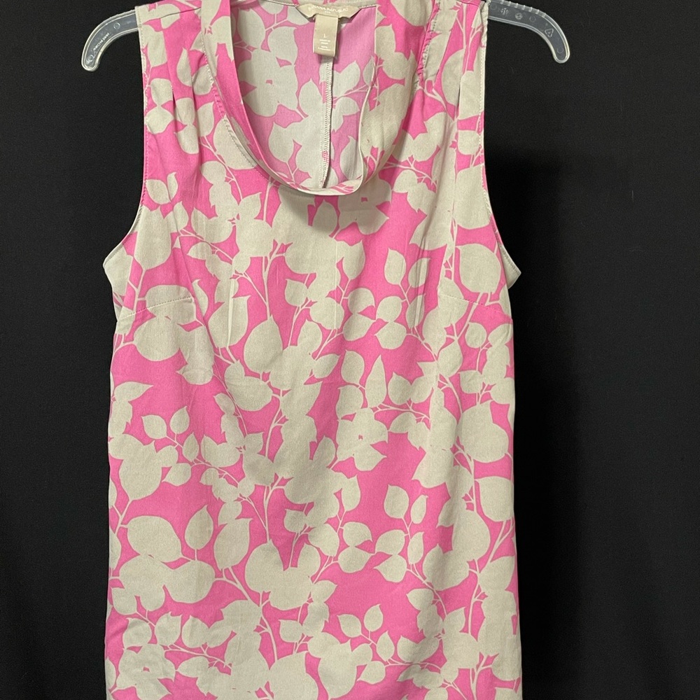 Large Banana Republic Super Light Weight Blouse
